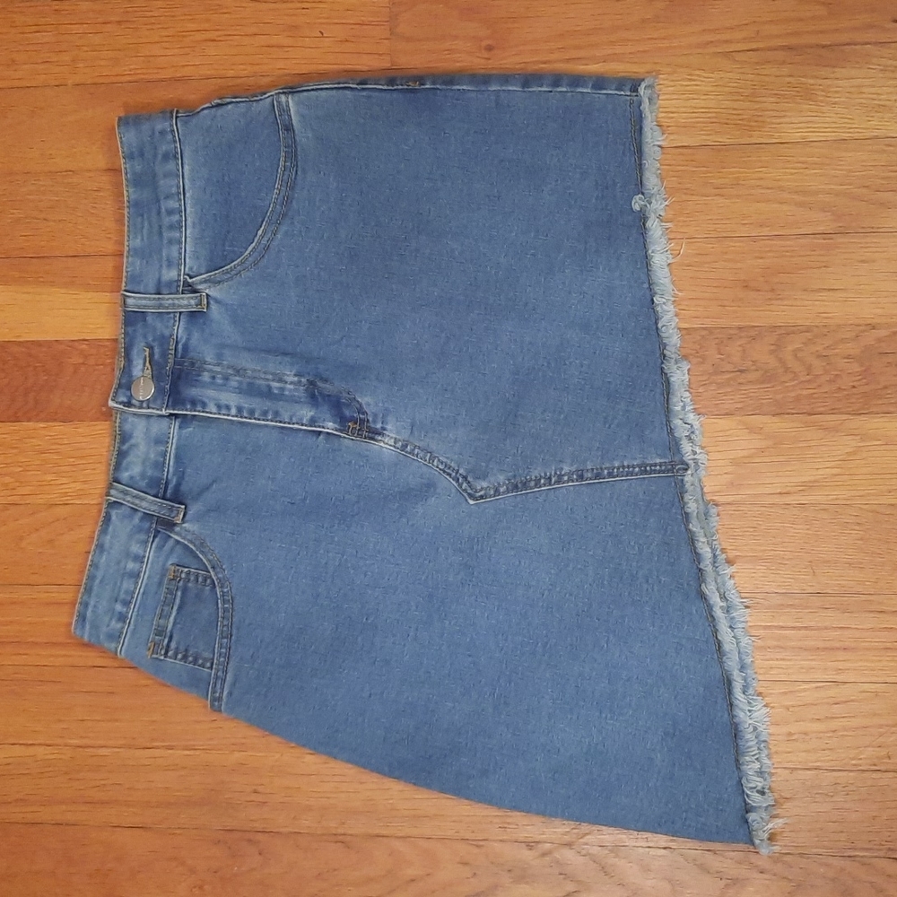 Revolve Superdown Roxanna Asymmetrical Denim Skirt - image 7